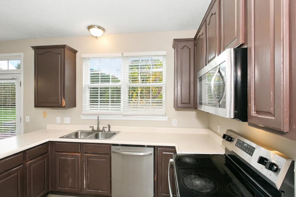 8339 Glen Highlands Dr - Photo 6 of 18