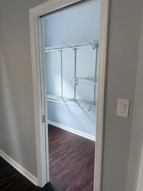 190 Snyder St - Photo 3 of 12