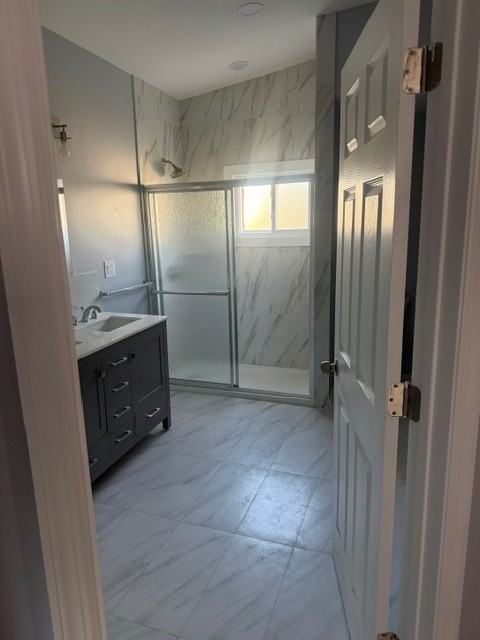 190 Snyder St - Photo 5 of 12