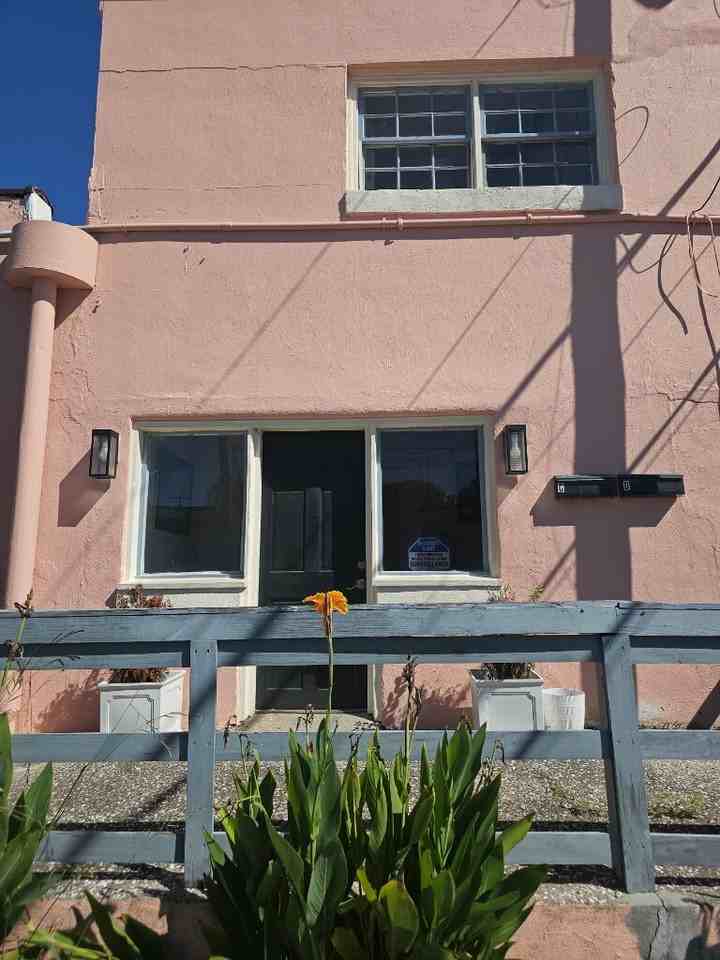 2023 Reynolds Ave #D - Photo 2 of 30