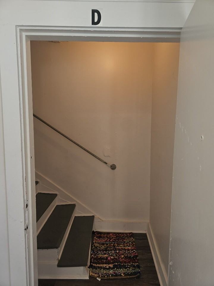2023 Reynolds Ave #D - Photo 6 of 30
