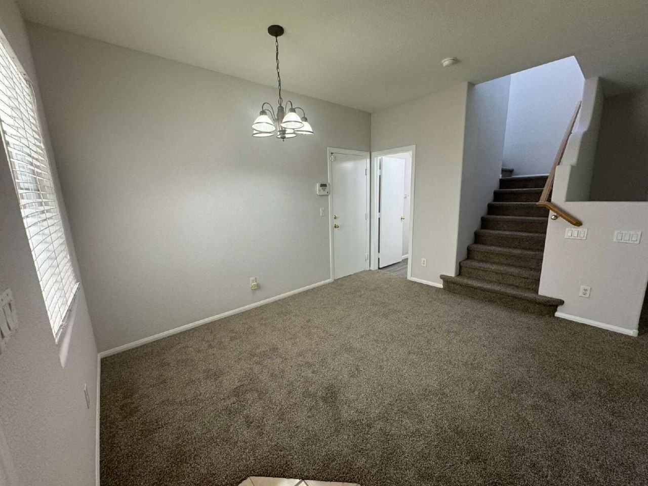 6413 Yucca Ridge Ct - Photo 4 of 41