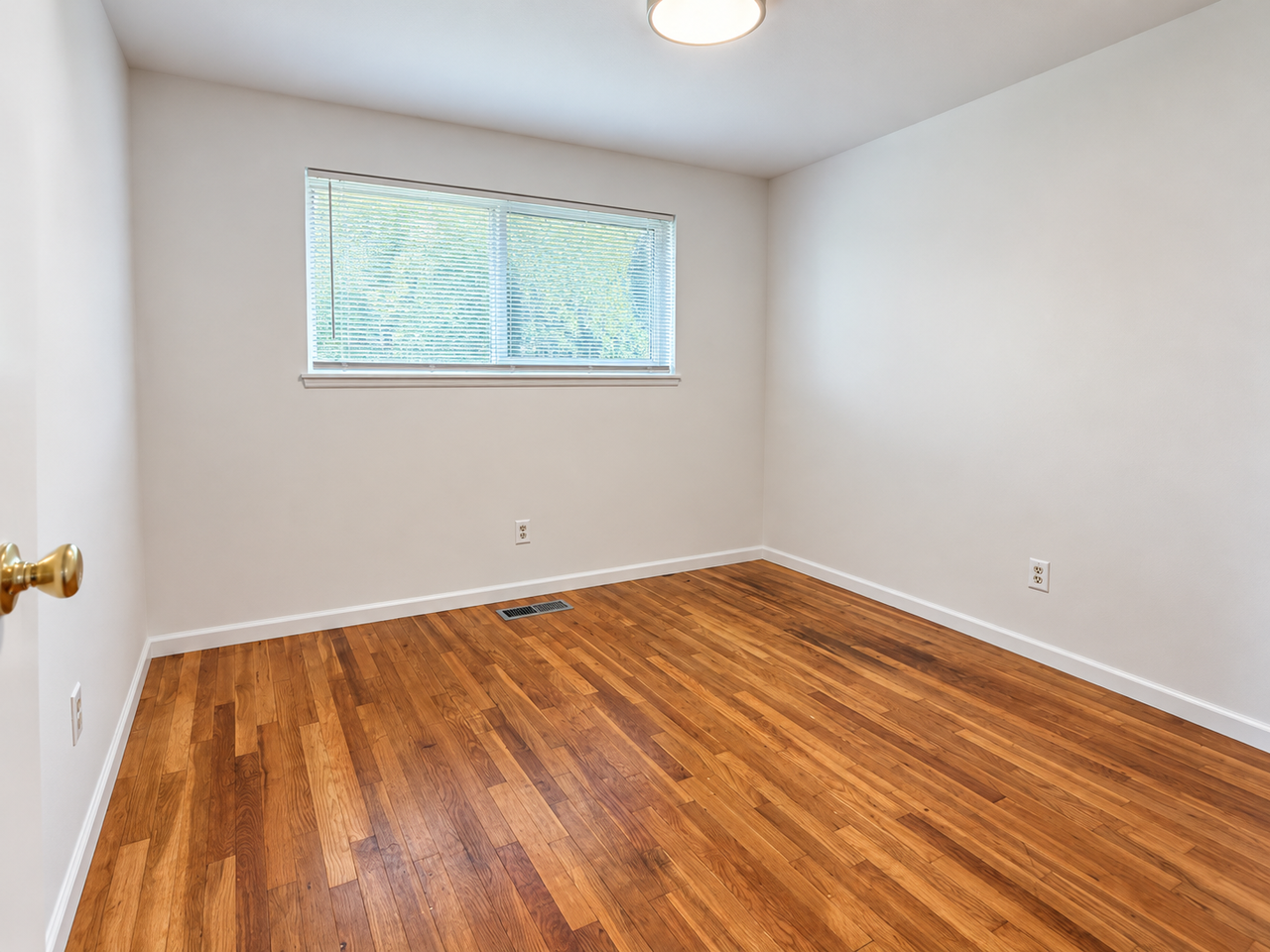 29210 45th Ave S - Photo 6 of 23