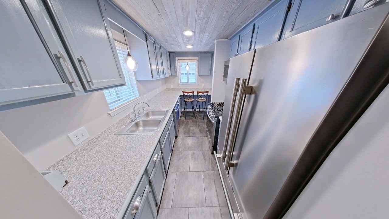 3971 Thomas Ave - Photo 5 of 17