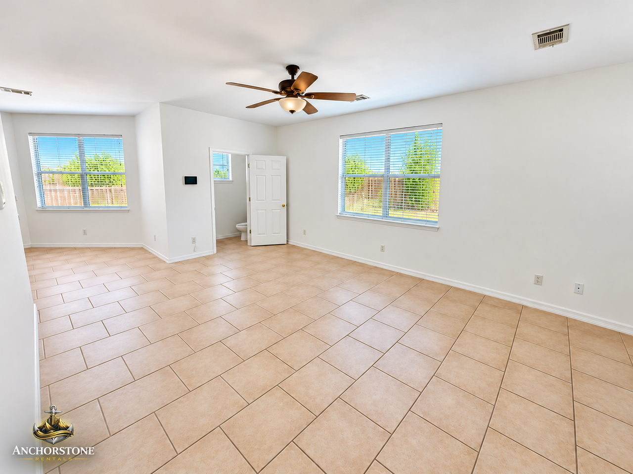213 Panther Ct - Photo 2 of 8