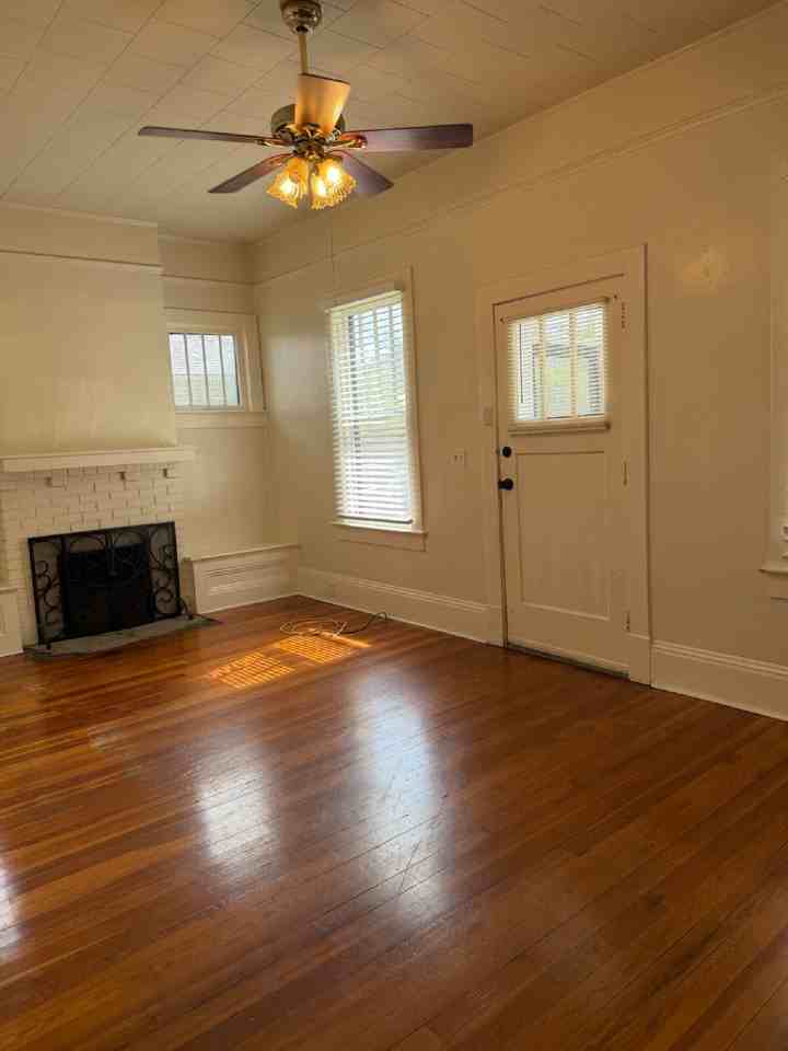 340 W Stanley St - Photo 4 of 20