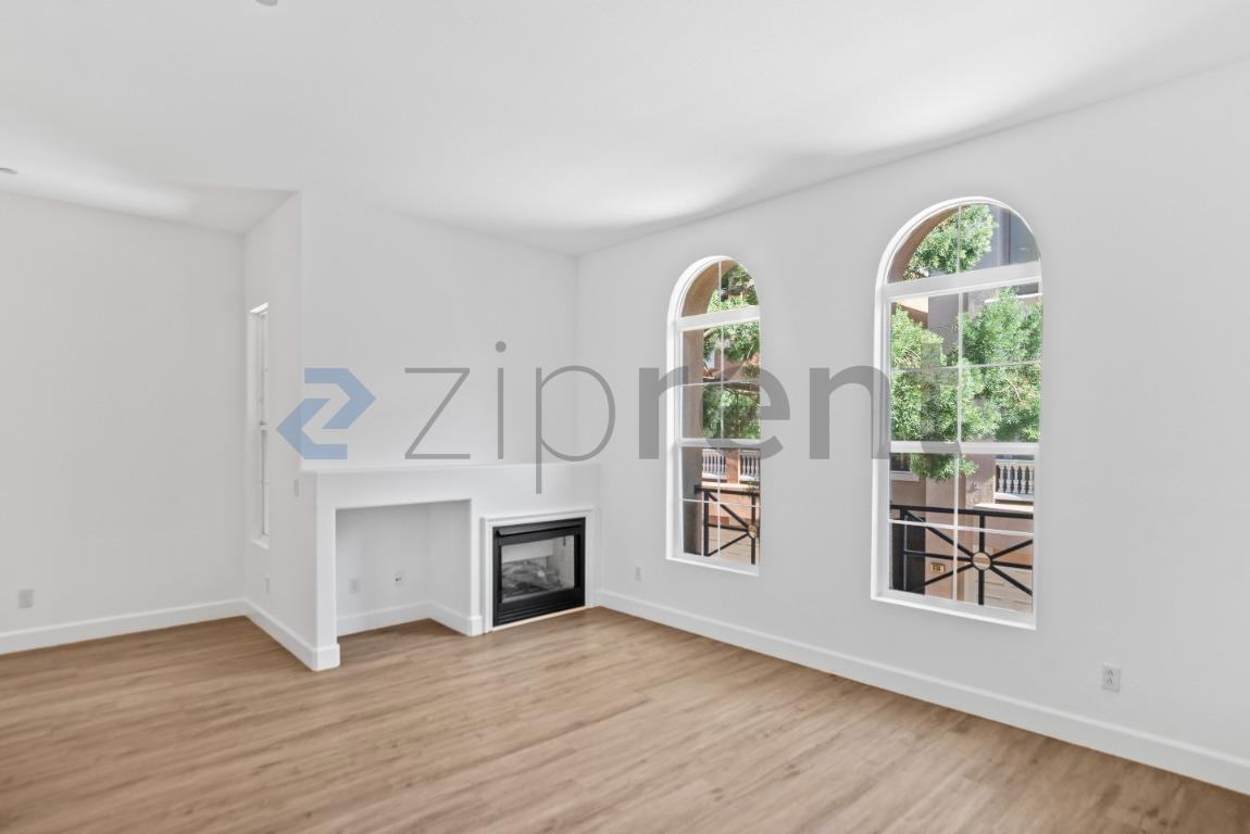 831 Heavenly Pl - Photo 7 of 30