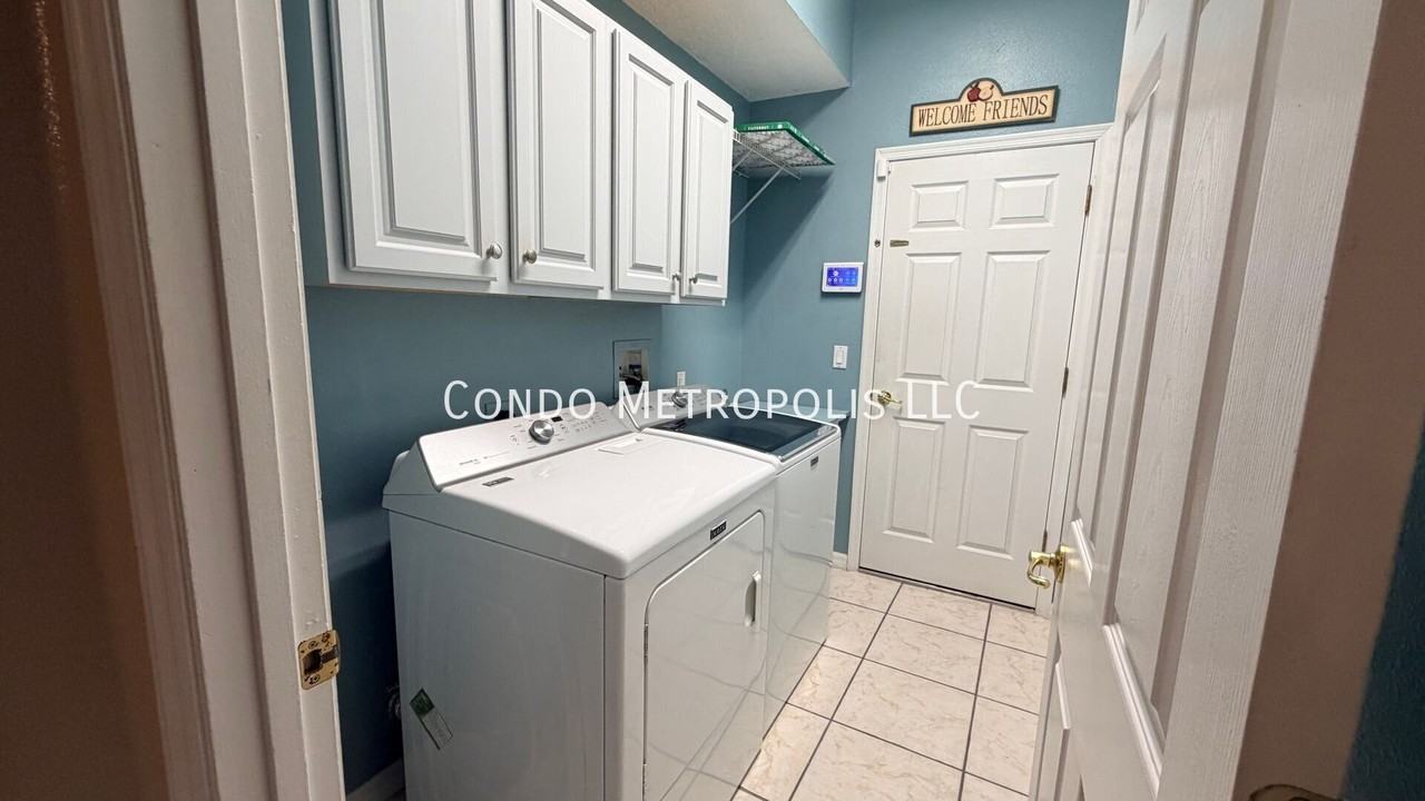 2407 Greenwillow Dr - Photo 7 of 11
