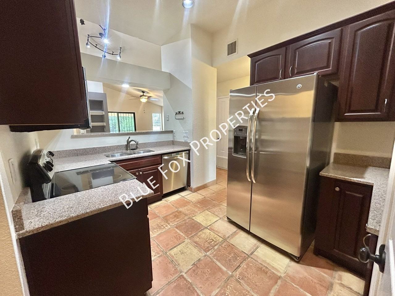 4693 W Lessing Ln - Photo 2 of 40