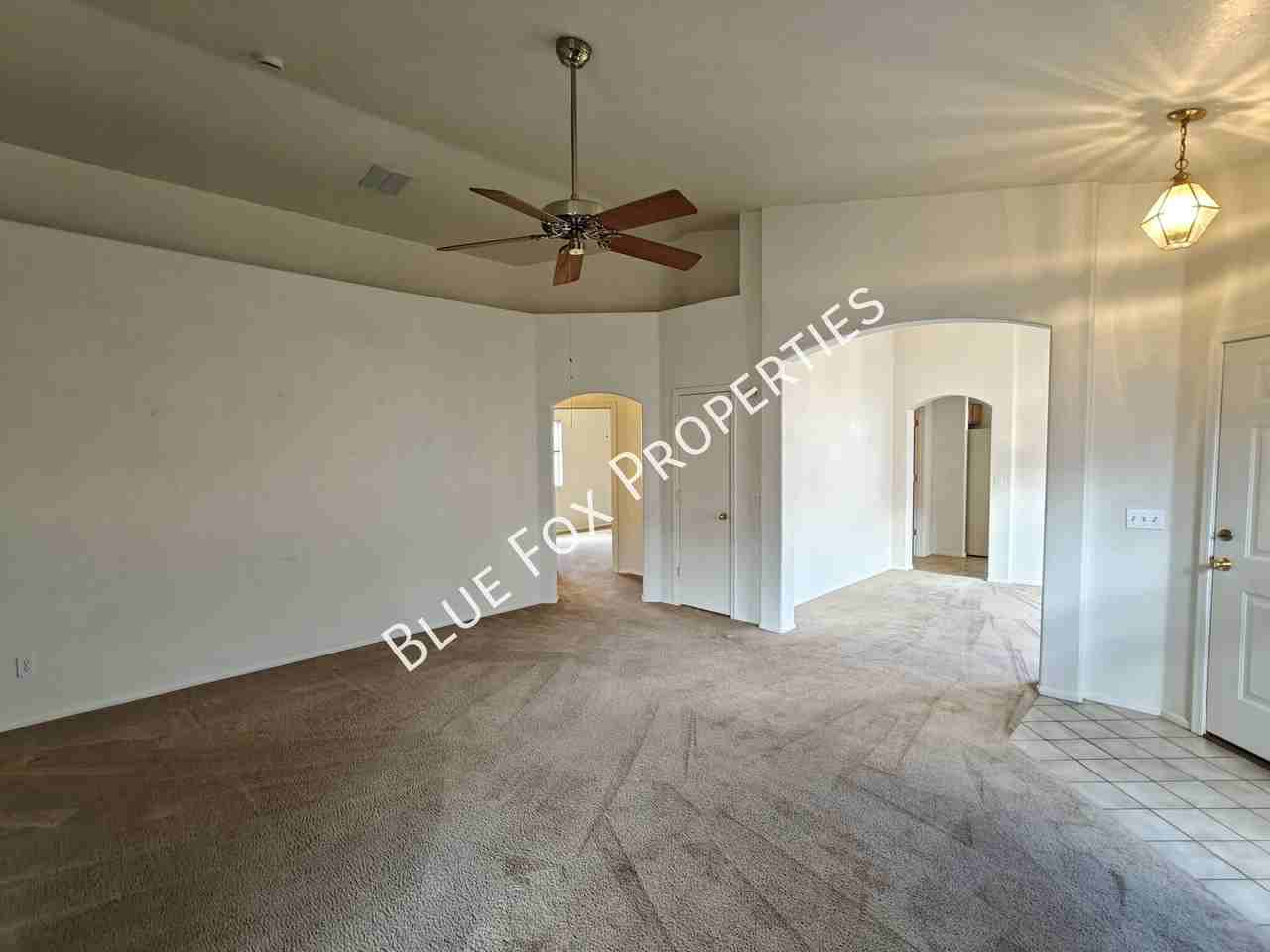 9376 N Painted Sky Dr - Photo 3 of 44