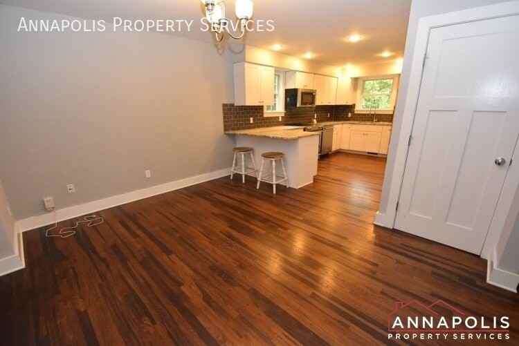 1346 Fishing Creek Rd - Photo 7 of 33