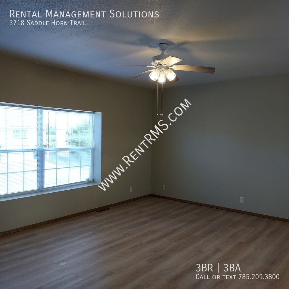 3718 Saddle Horn Trl - Photo 3 of 38