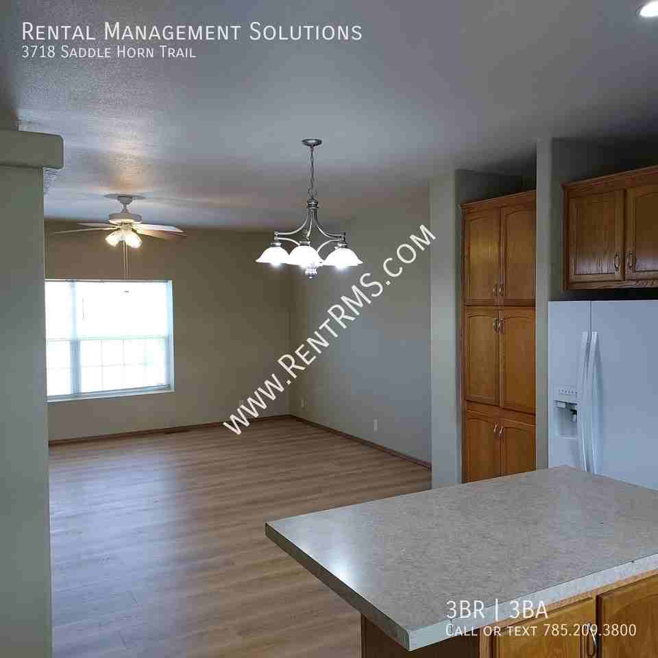 3718 Saddle Horn Trl - Photo 7 of 38