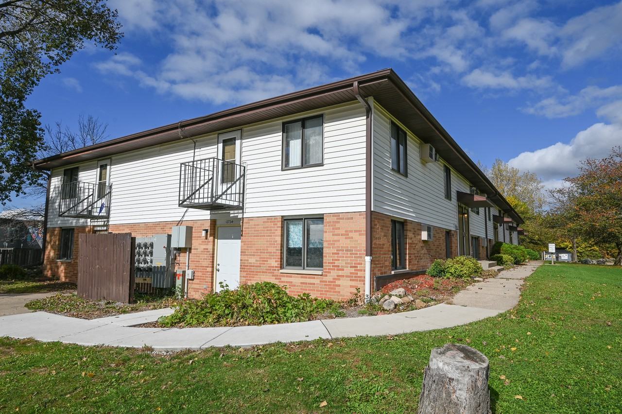 Freedom Park Apartments - Photo 4 of 19