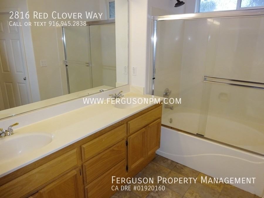 2816 Red Clover Way - Photo 7 of 11