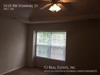5618 Nw Downing St - Photo 4 of 6