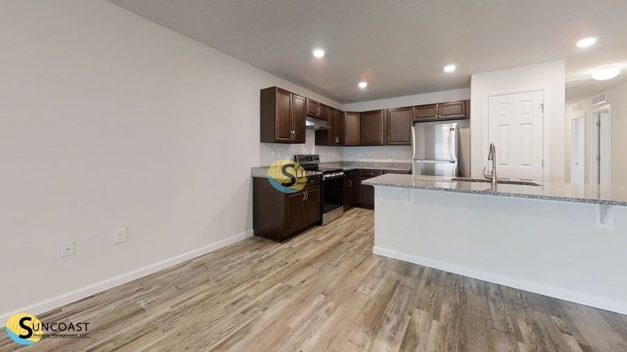 47 Ponce Deleon Dr #B - Photo 3 of 17