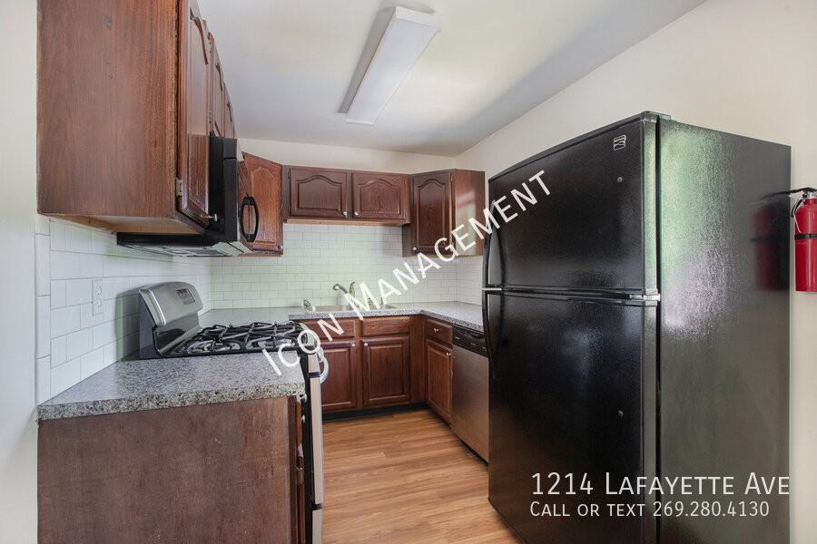 1214 Lafayette Ave #1214LAFAYE - Photo 7 of 23