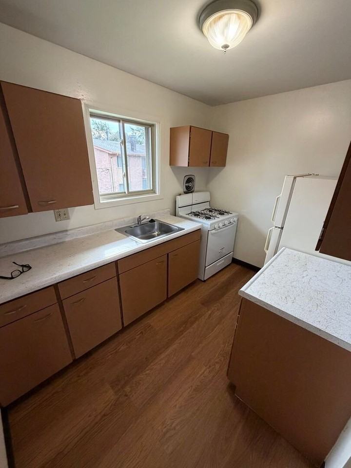 8509 Manor Ave #D - Photo 2 of 5