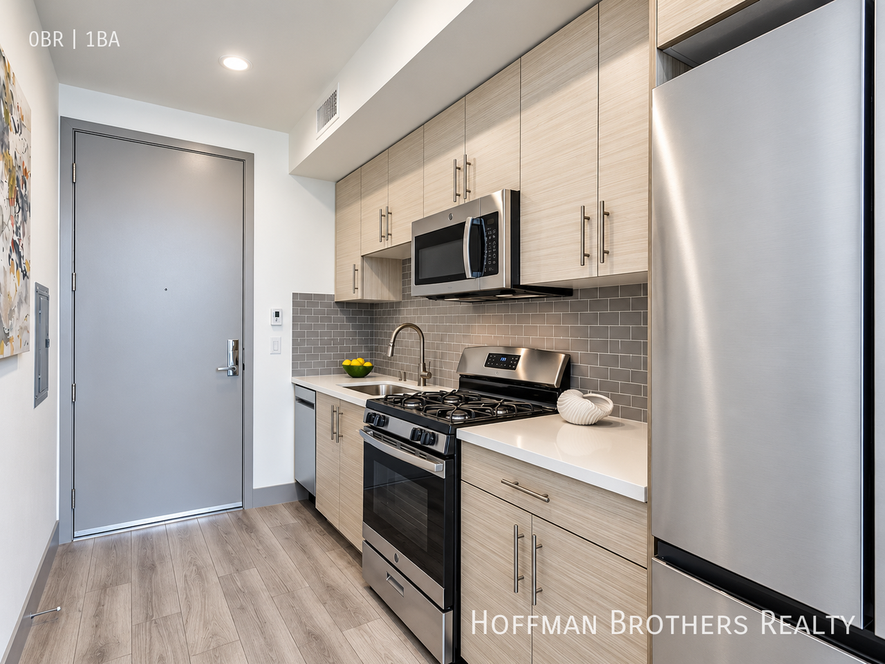1039 S Hobart Blvd #203 - Photo 2 of 8