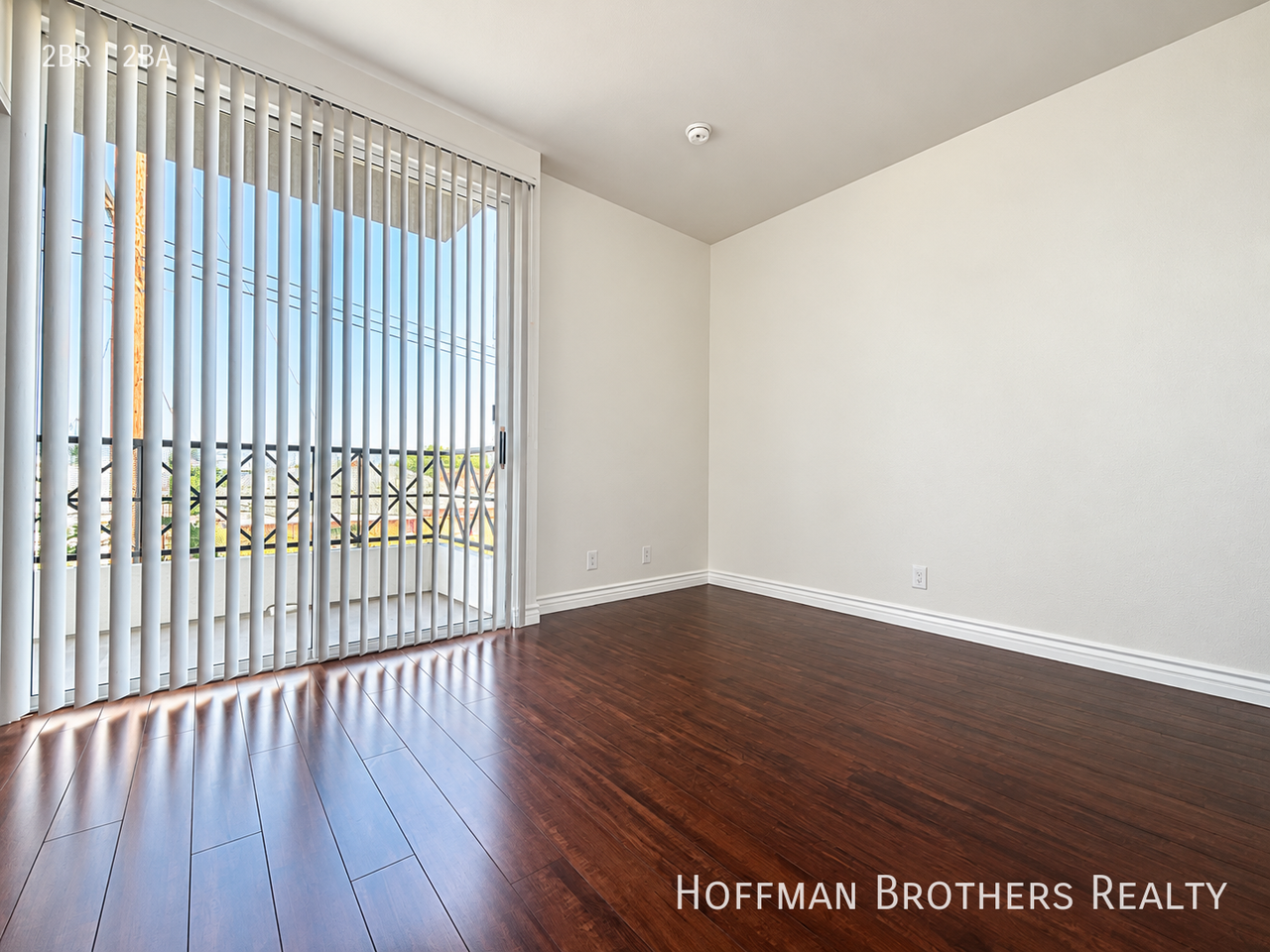 945 N Serrano Ave #207 - Photo 5 of 17