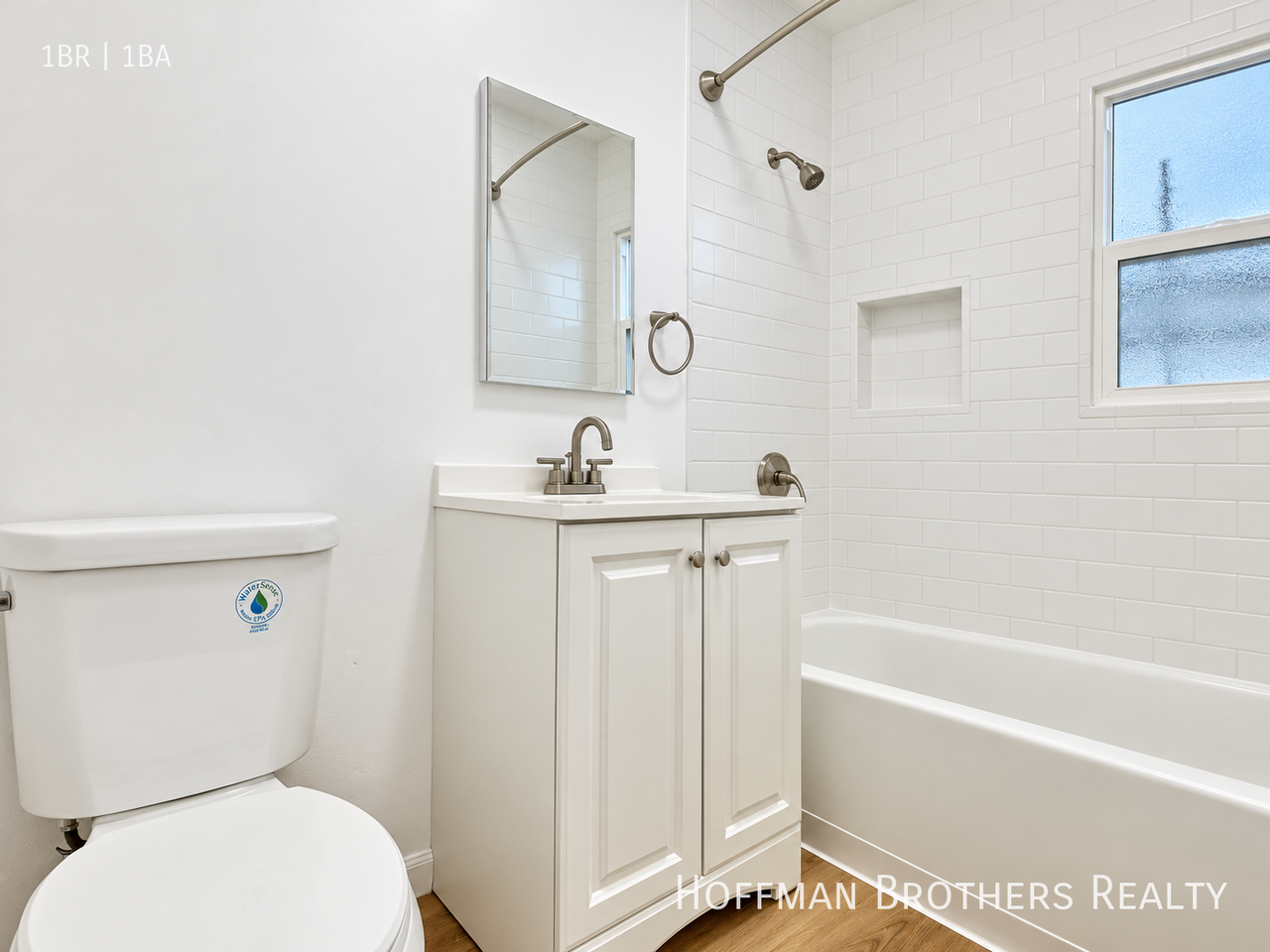 1812 W 36th St #A - Photo 5 of 8