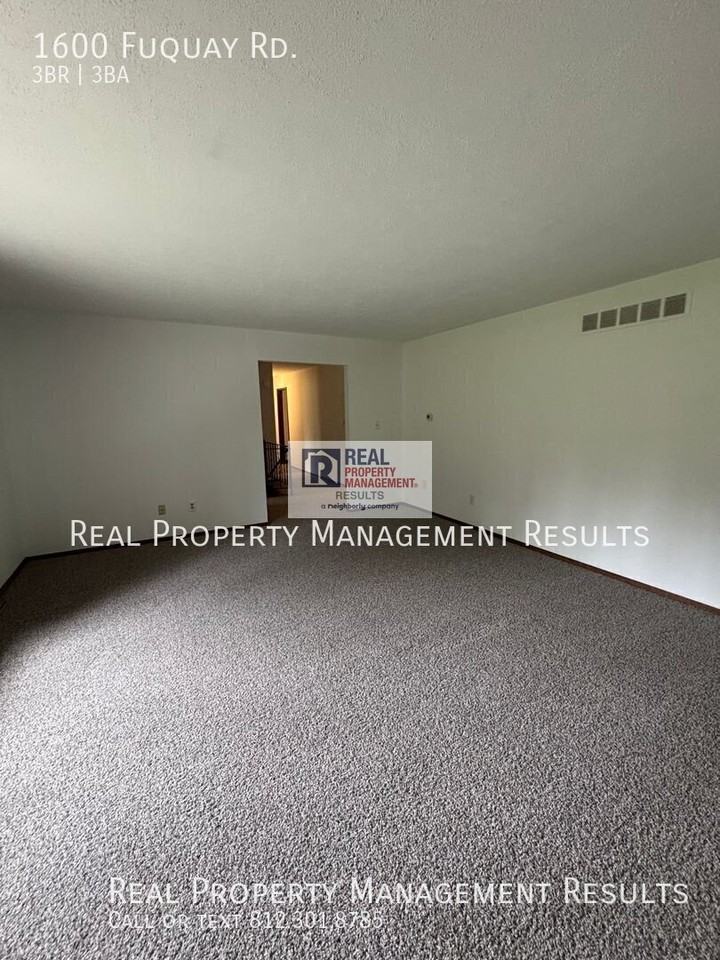 1600 Fuquay Rd - Photo 3 of 23