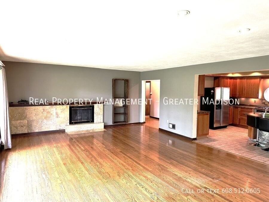 812 Owen Rd - Photo 6 of 35
