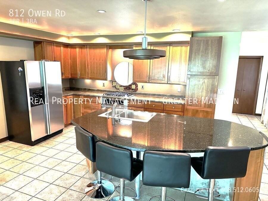 812 Owen Rd - Photo 7 of 35