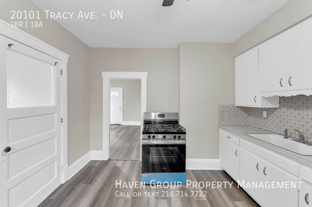 20101 Tracy Ave #DN - Photo 6 of 20
