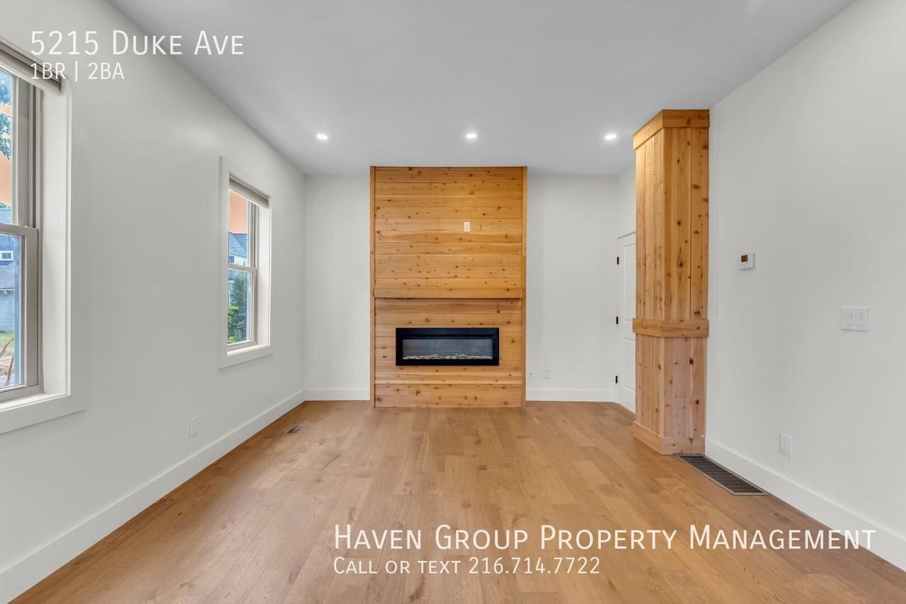 5215 Duke Ave - Photo 3 of 20