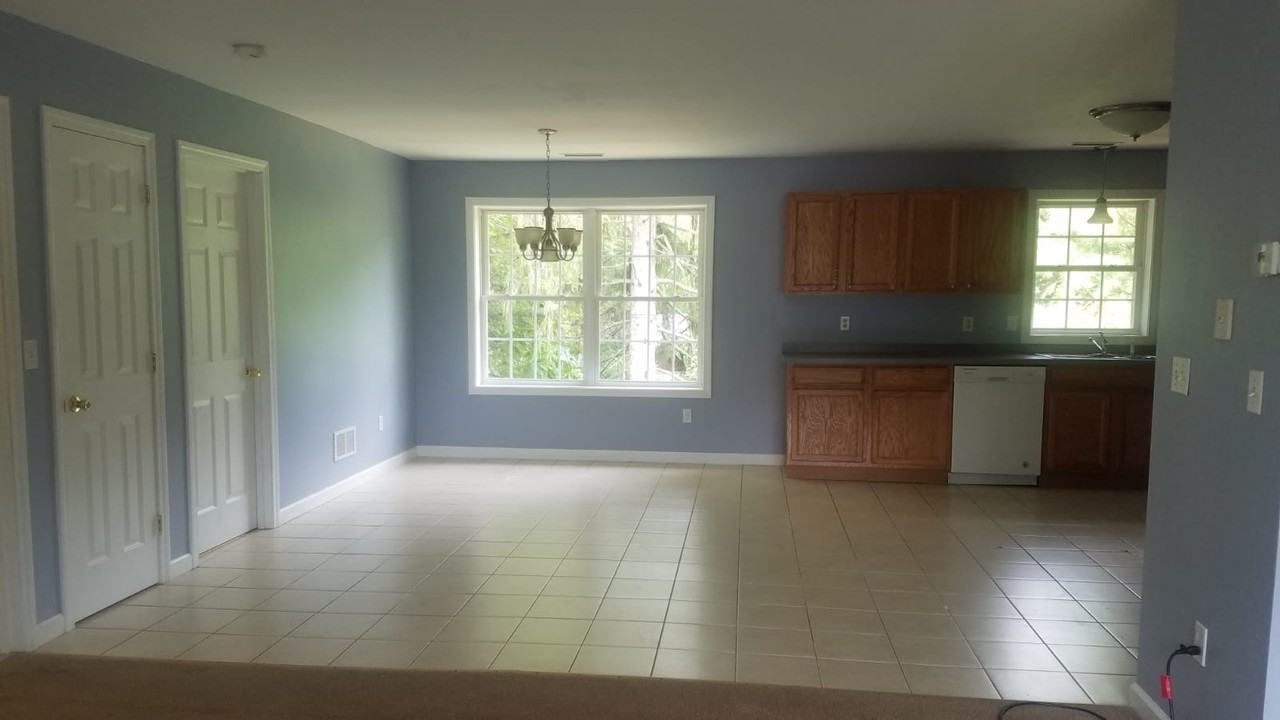 13 Main St #13 - Photo 3 of 12