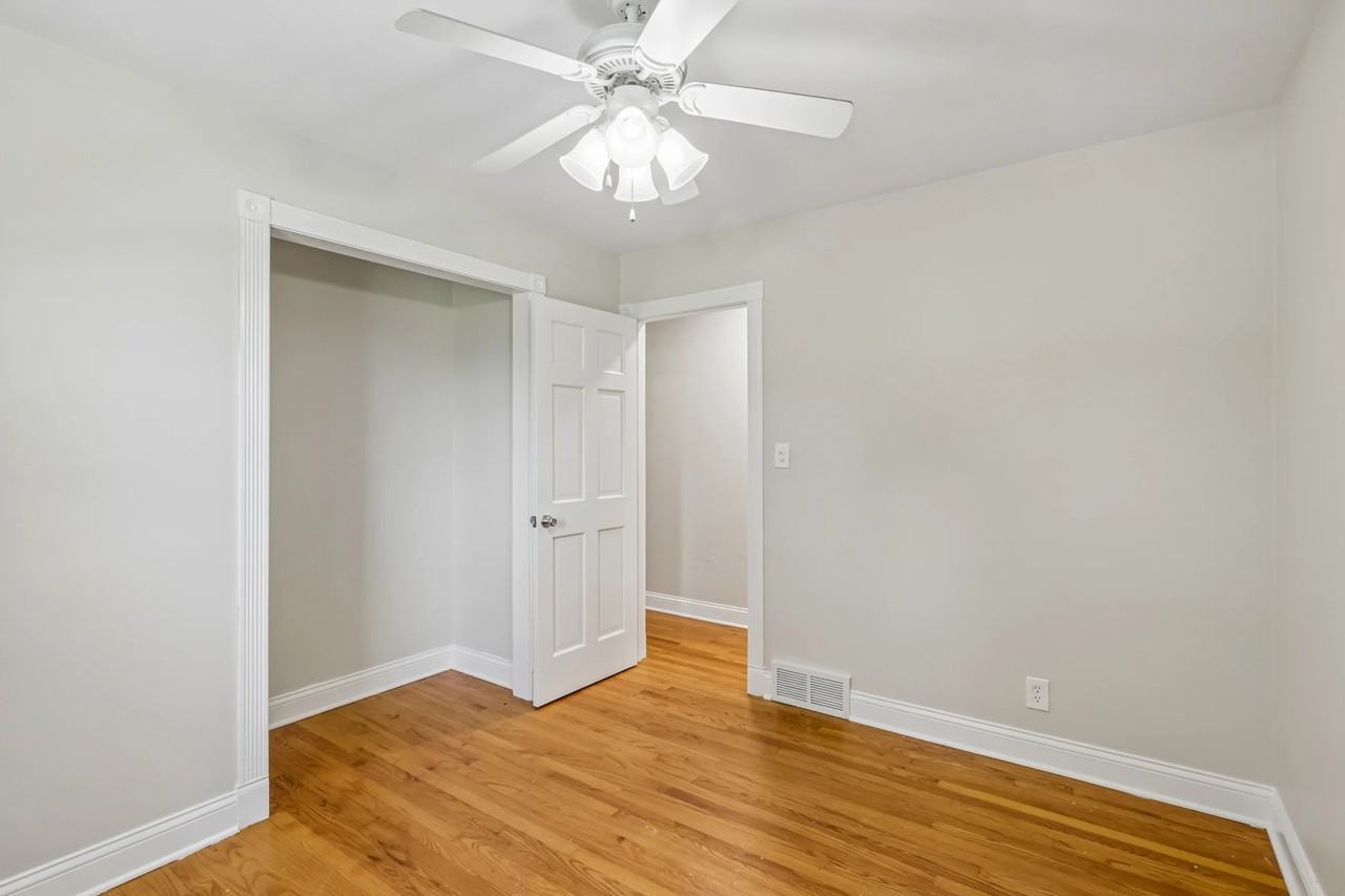 521 Woodlyn Dr #NA - Photo 5 of 14