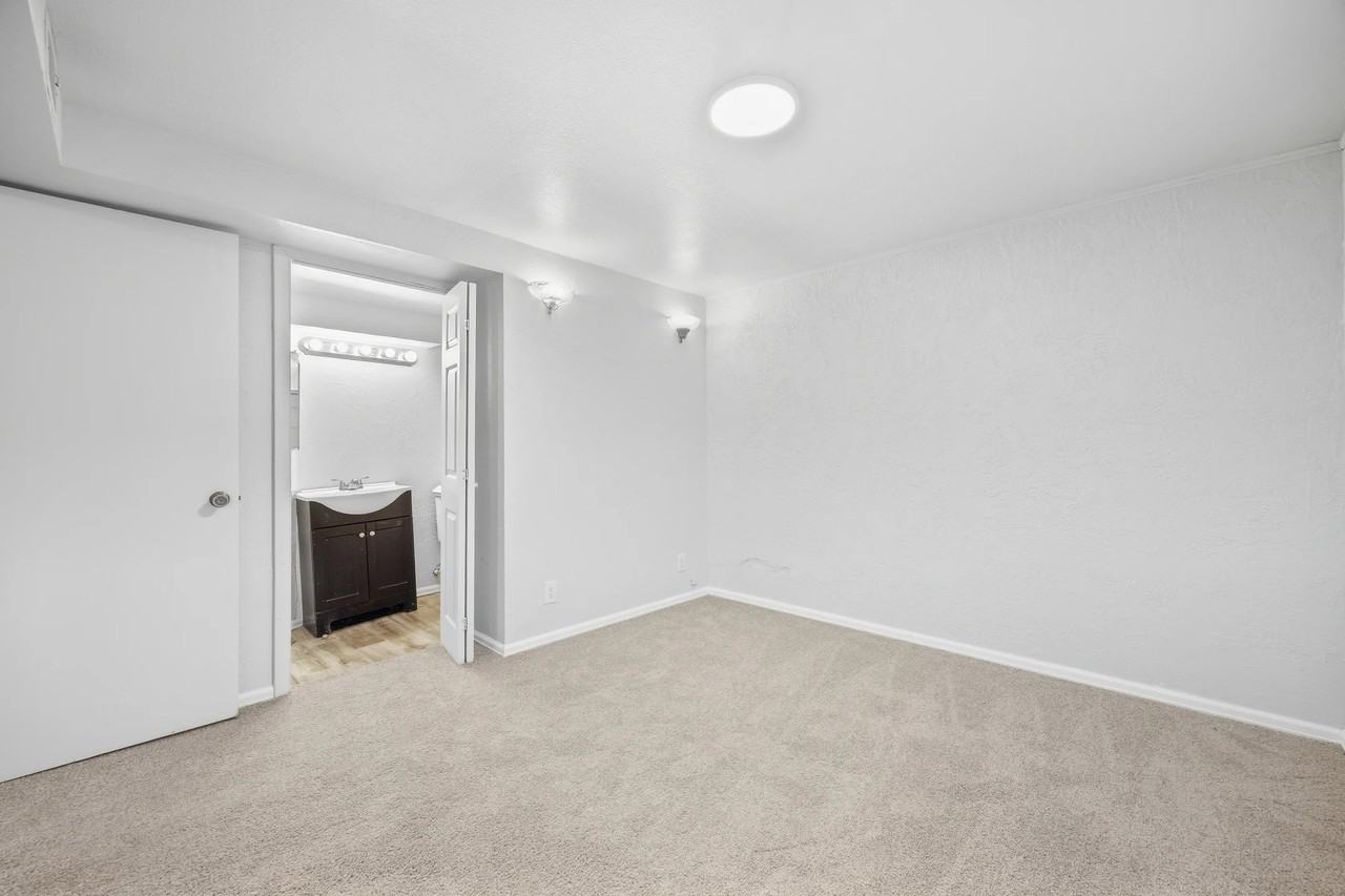 2827 Jon St #NA - Photo 4 of 14