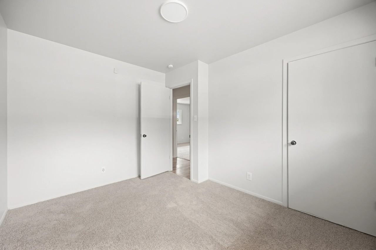 2827 Jon St #NA - Photo 6 of 14