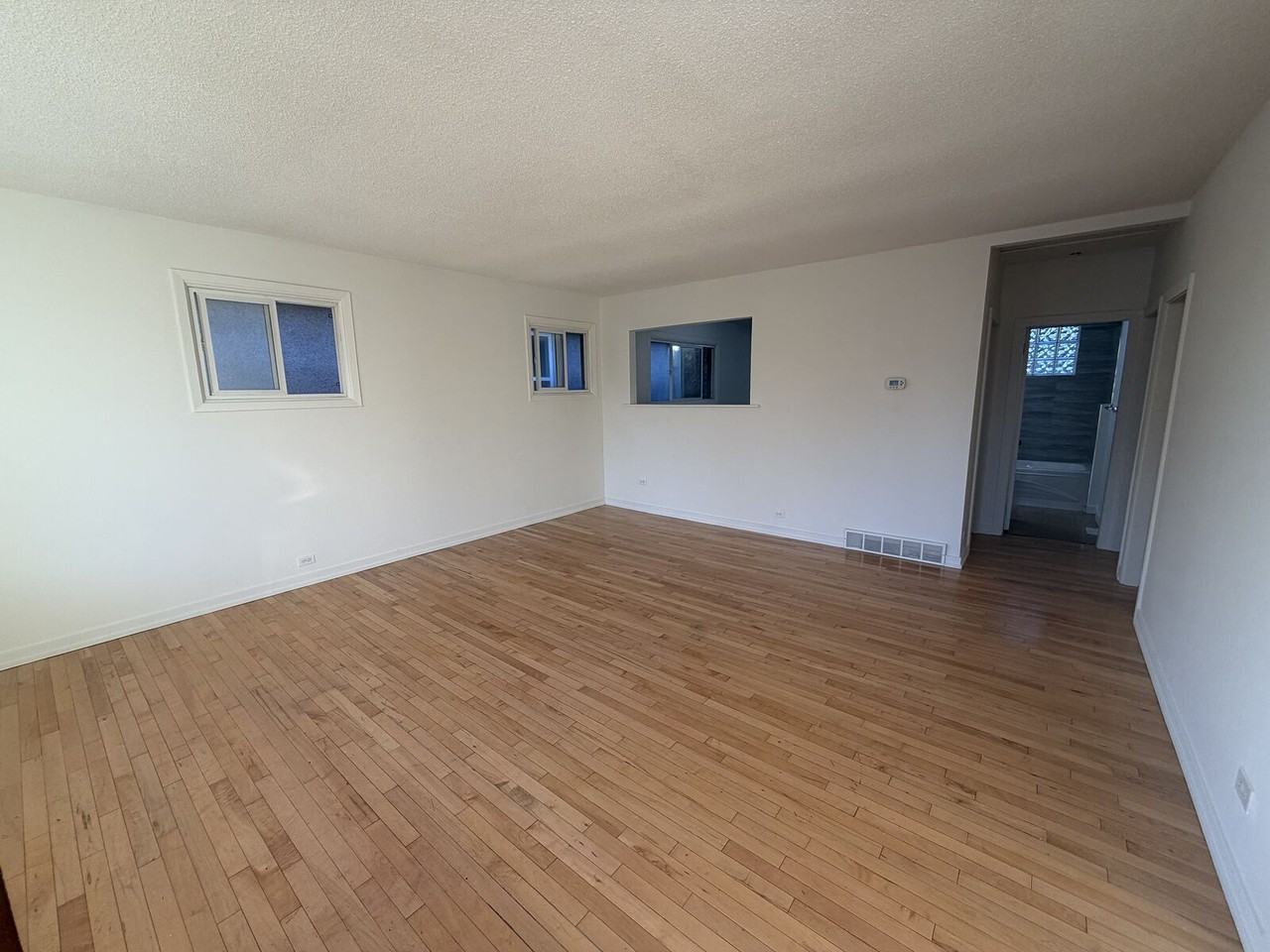 1212 5 Ave Nw - Photo 2 of 15