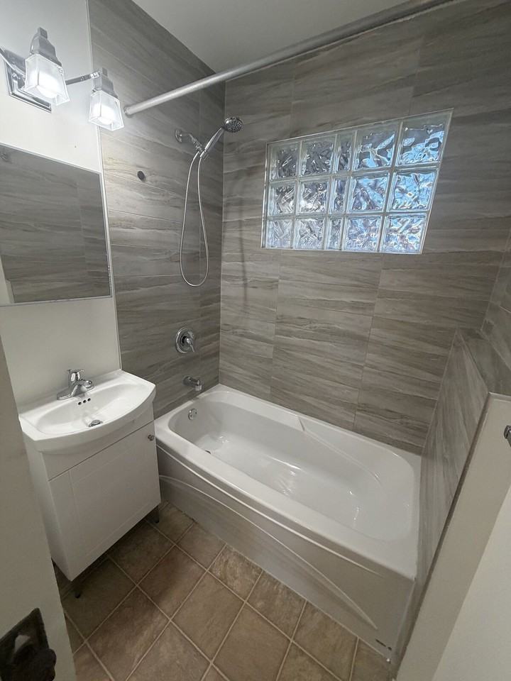 1212 5 Ave Nw - Photo 7 of 15