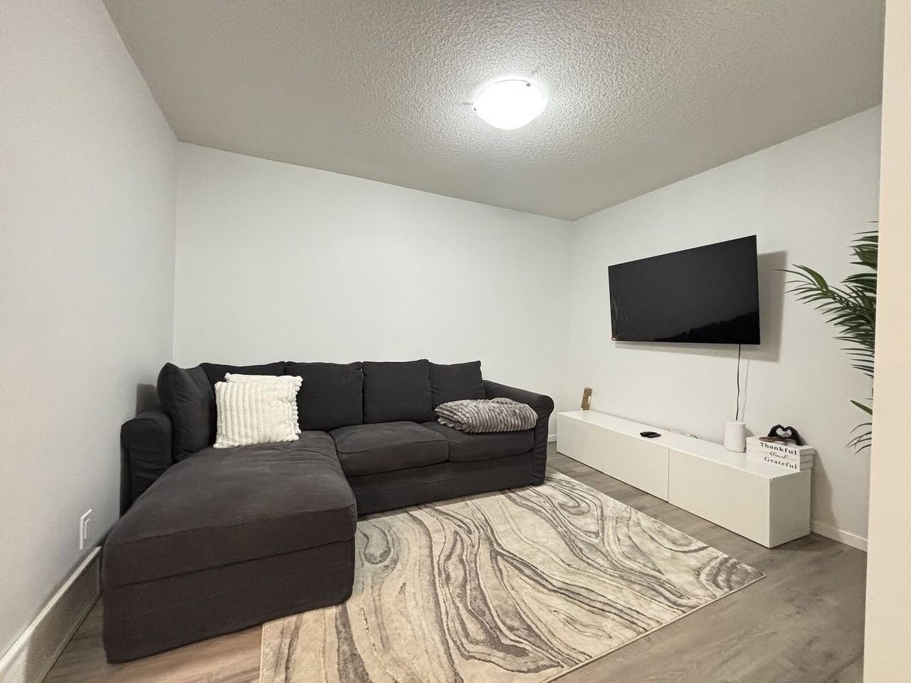 1873 Carrington Blvd Nw - Photo 4 of 20