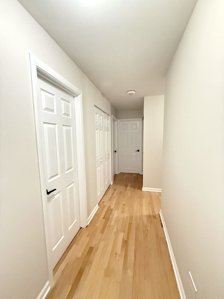 1018 Castilian Ct #104 - Photo 7 of 7