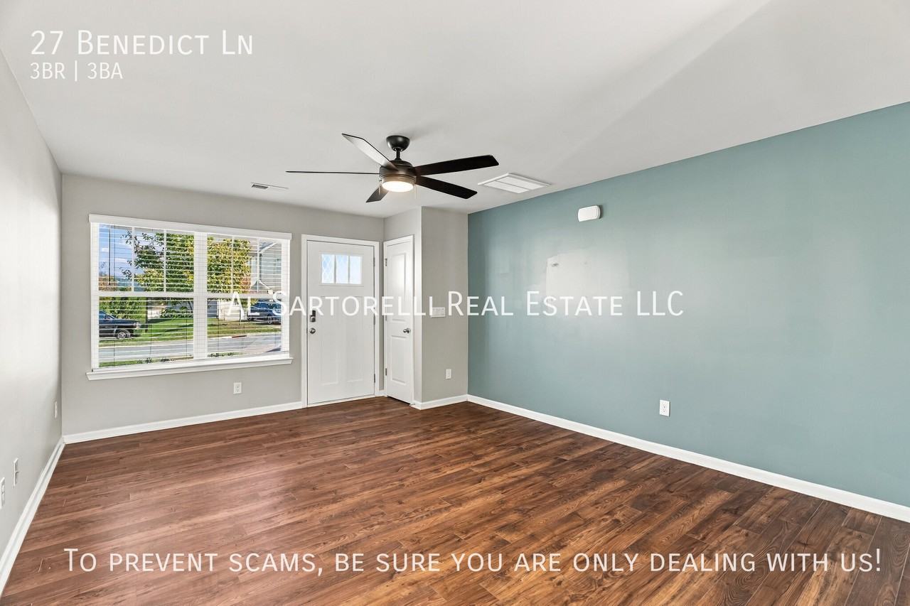 27 Benedict Ln - Photo 4 of 37