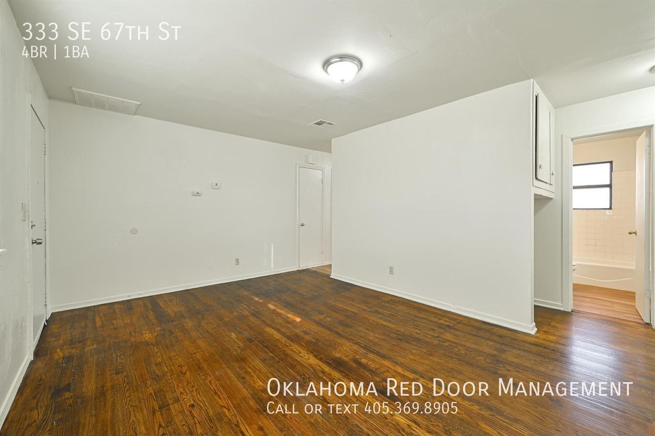 333 Se 67th St - Photo 3 of 36