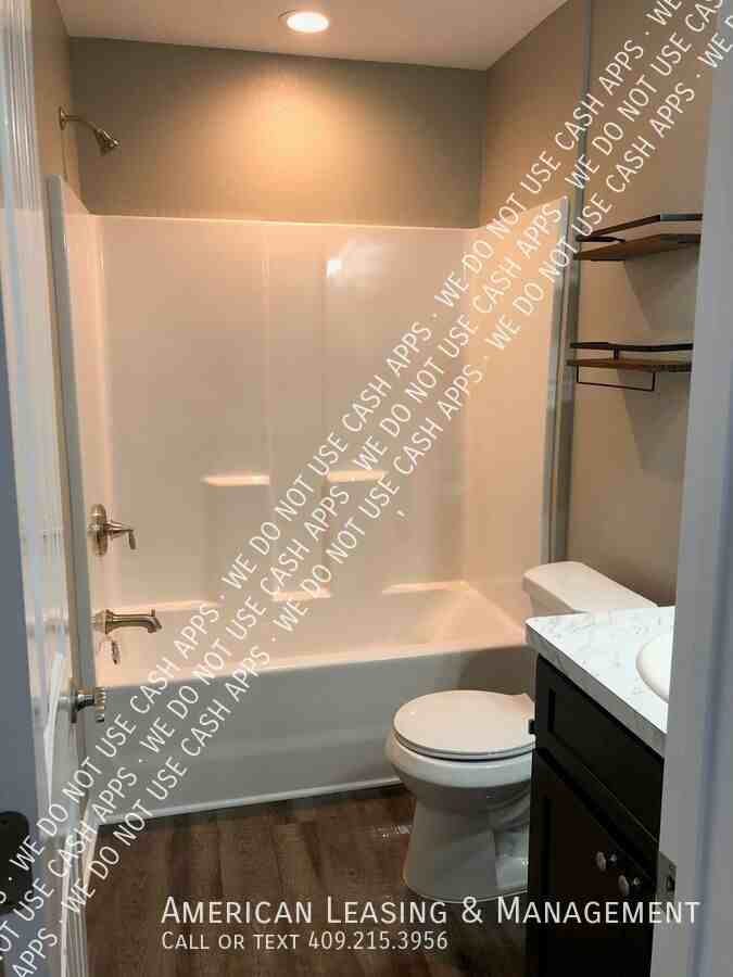 241 S 2nd St #C - Photo 4 of 5