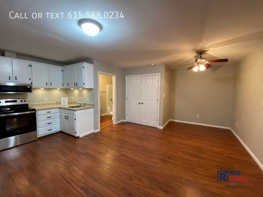 1220A Nashville Hwy #I - Photo 5 of 9