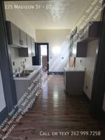 featured image of 225 Madison St #02