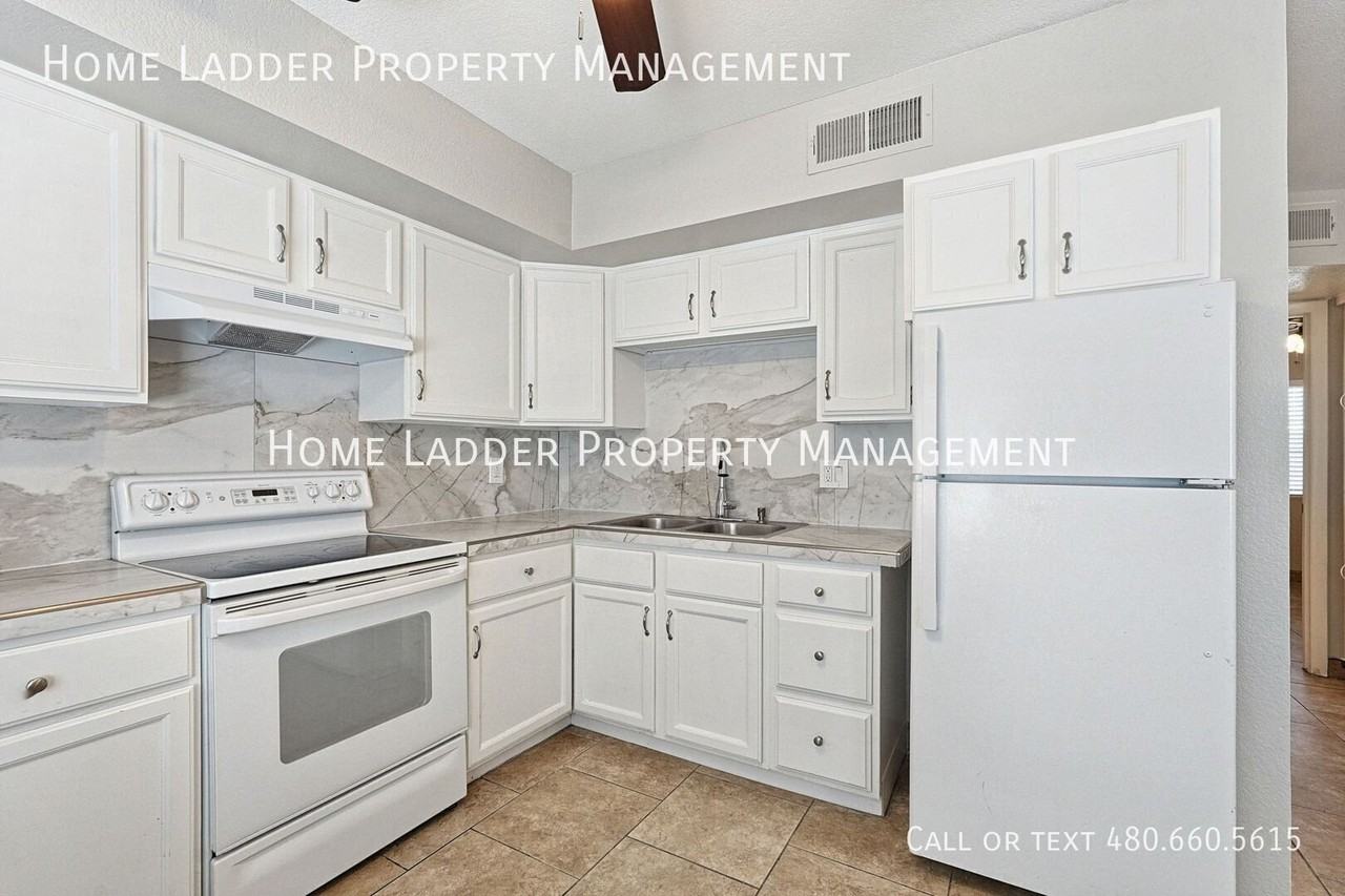 501 E 8th Ave #3 - Photo 3 of 18