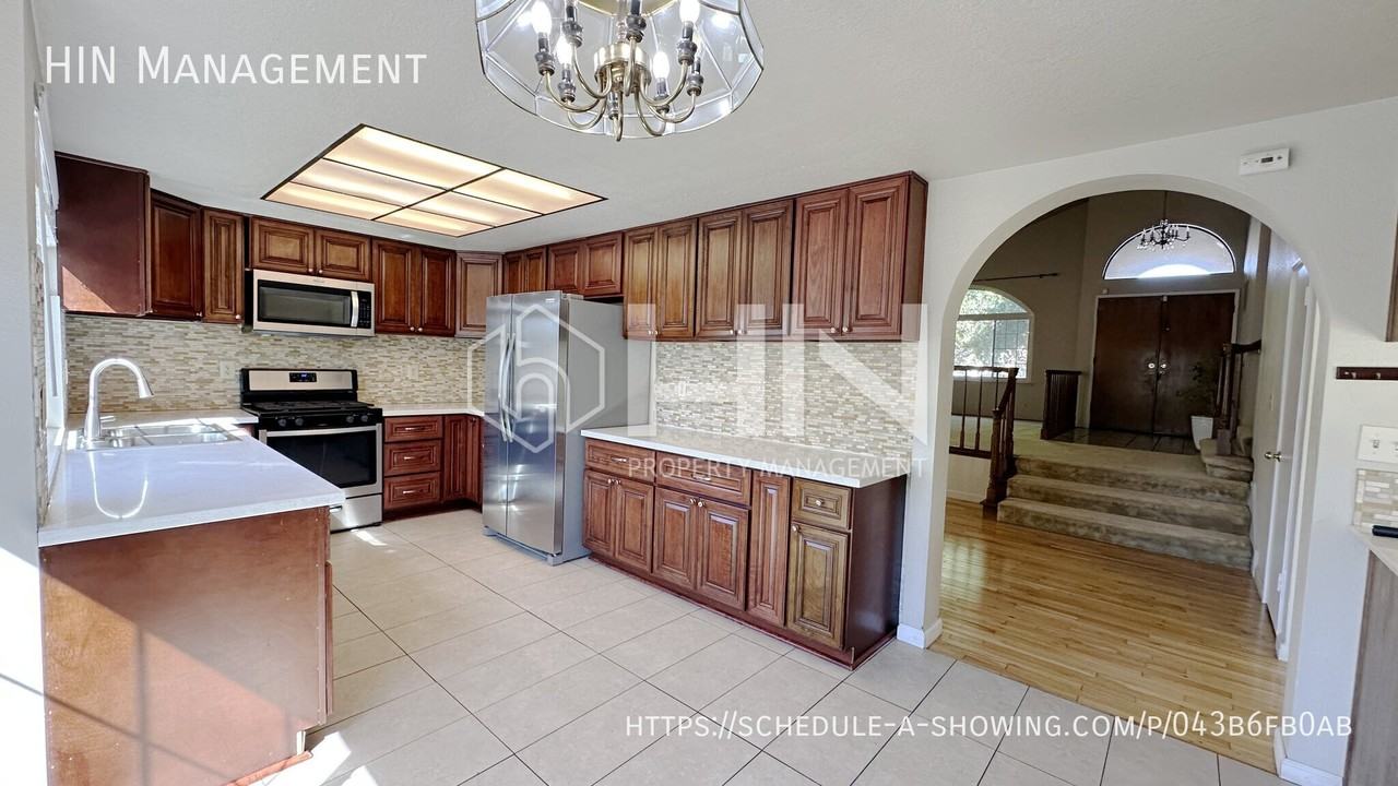 35681 Gleason Ln - Photo 7 of 15