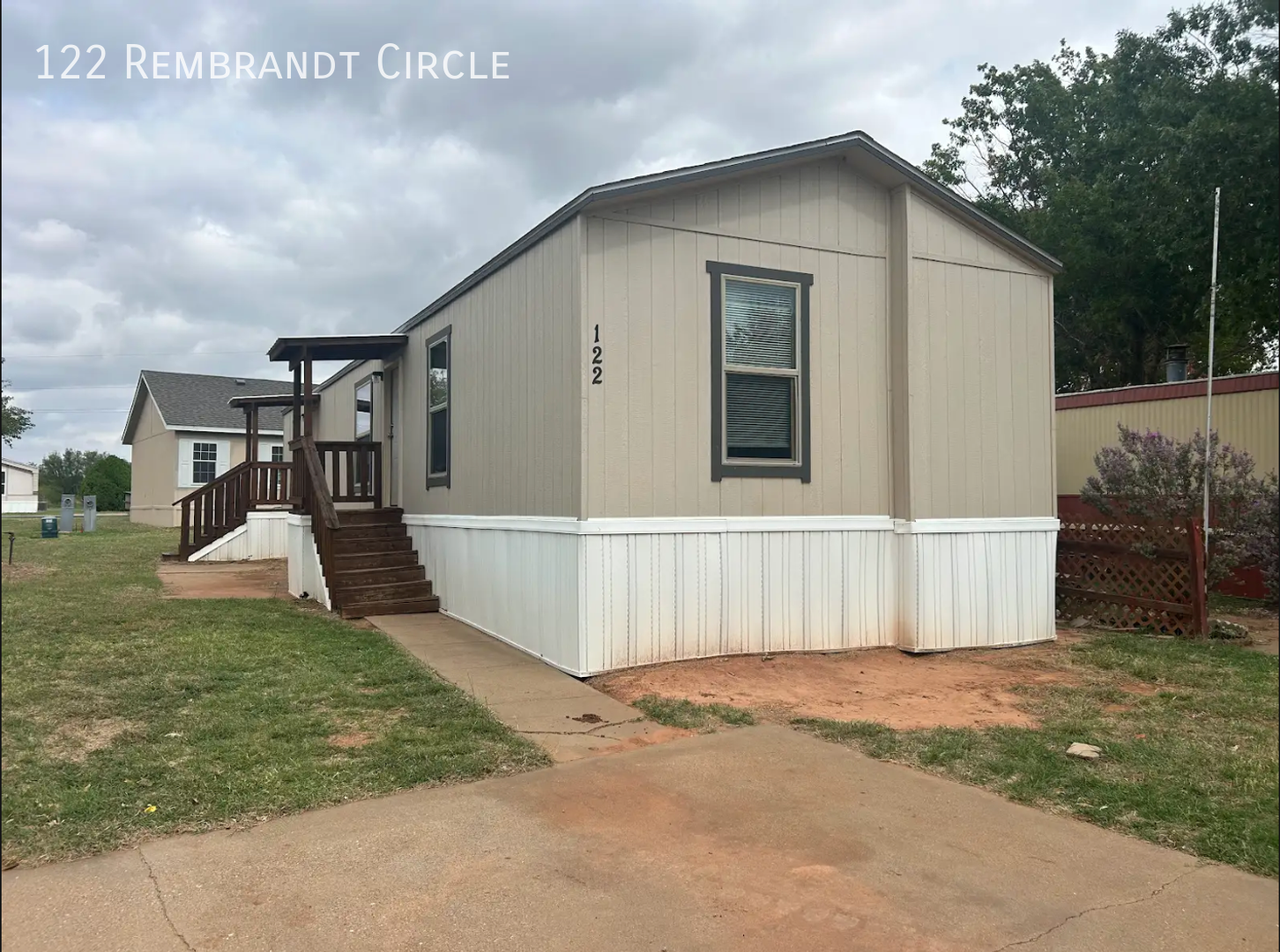 122 Rembrandt Cir - Photo 2 of 15