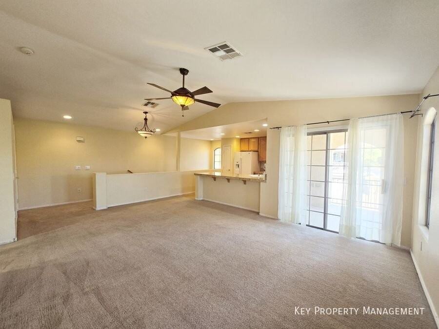 5415 Crimson Crest Pl #204 - Photo 3 of 16