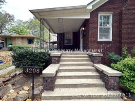 3208 N Cypress St - Photo 1 of 1