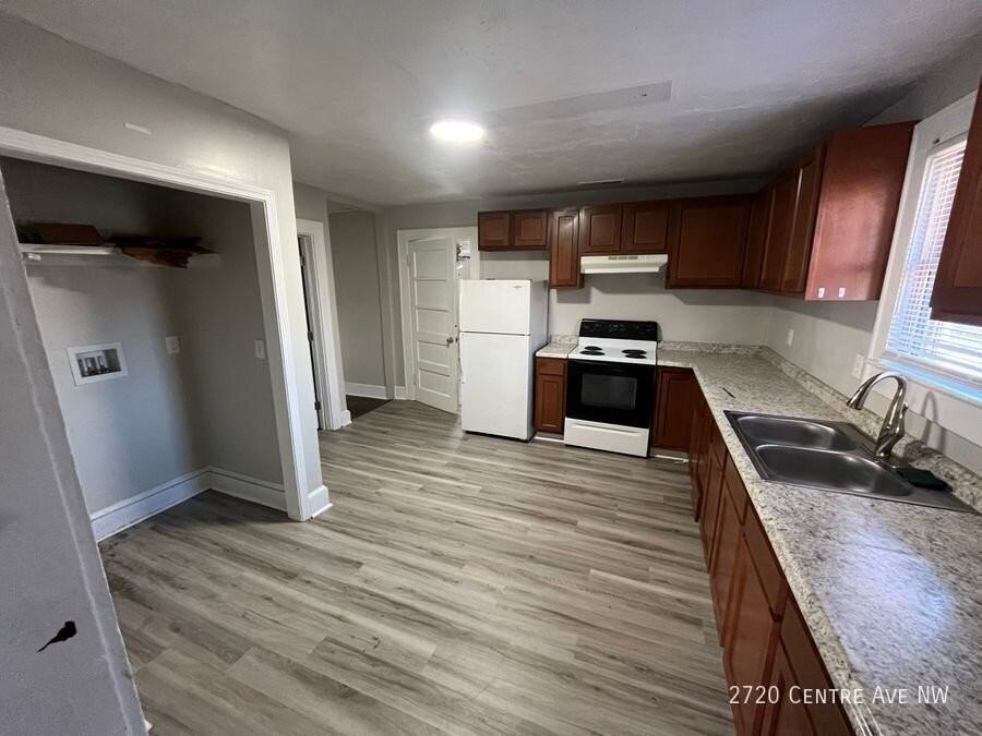 2720 Centre Ave Nw - Photo 2 of 9